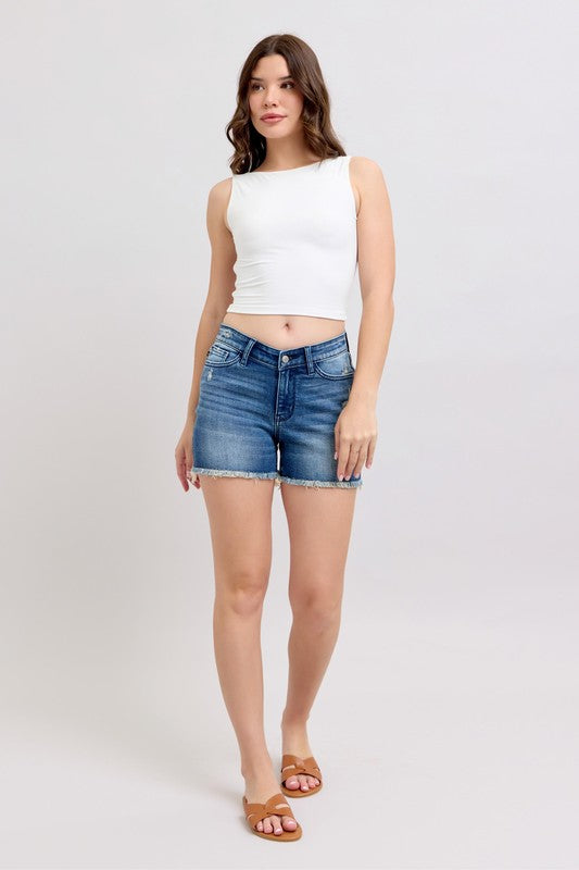 V-front Shorts W Shield Pockets